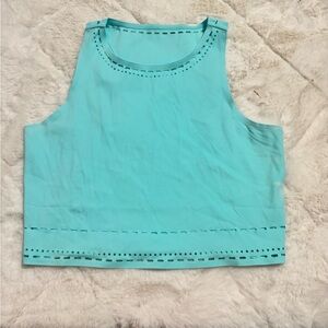 Kiava crop top